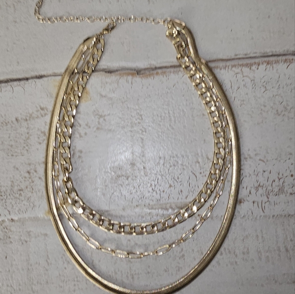 Vintage 3 Layer chain necklace 19" - Picture 6 of 6
